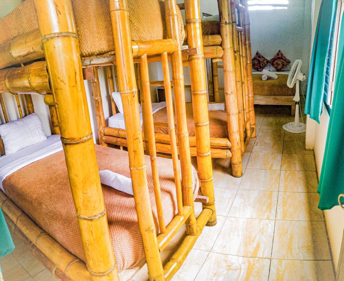 Хостел Montanita Chill Out House Экстерьер фото
